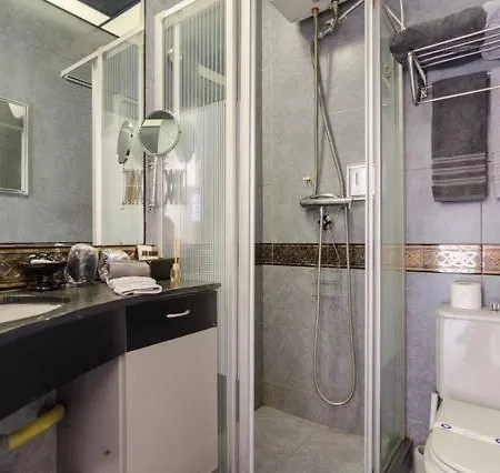Apartment Beautiful In The Centre T1b Lagos